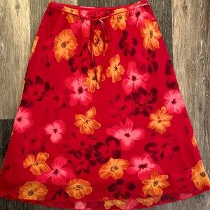 Vintage 90s, Y2K, above knee, chiffon layered, front tie, red with flowers skirt